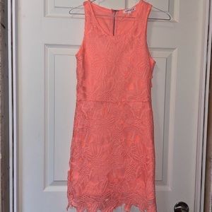 Womens sleeveless dress size S